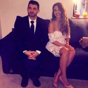 Meet your Posher, Dania